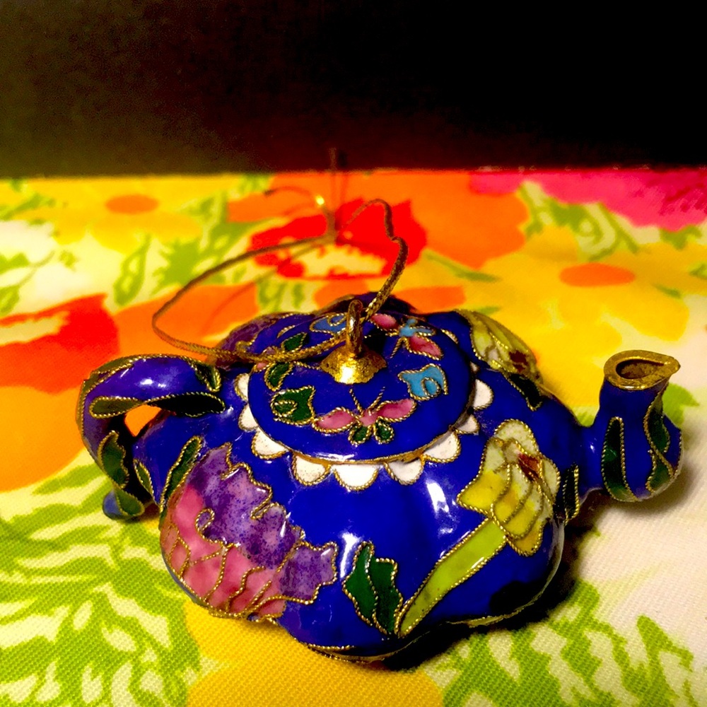 🎄Cloisonné Christmas miniature tea pot